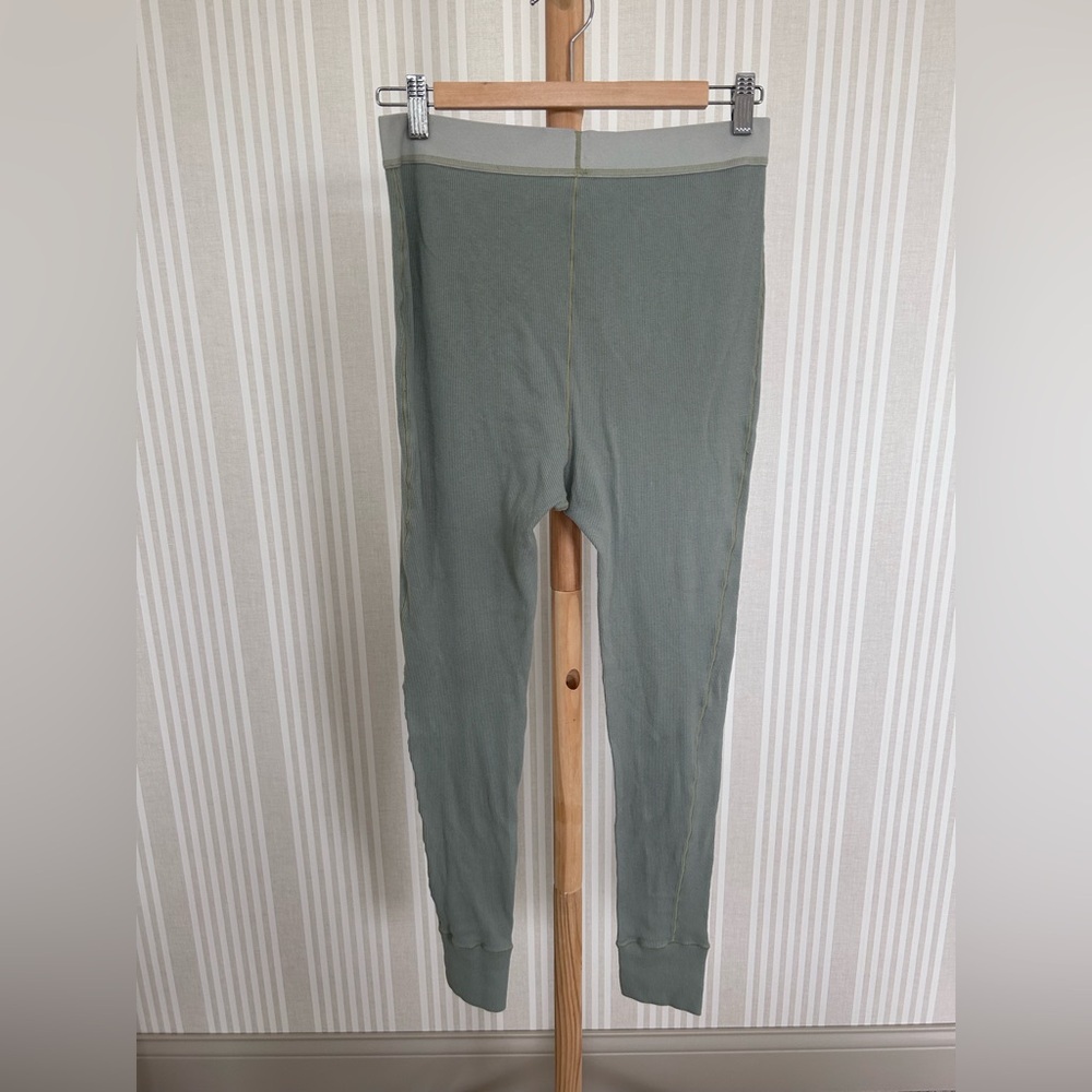 SKIMS Cotton Ribbed Leggings Women’s Size Large Sage Green Pajama Pants Cozy - Picture 3 of 5